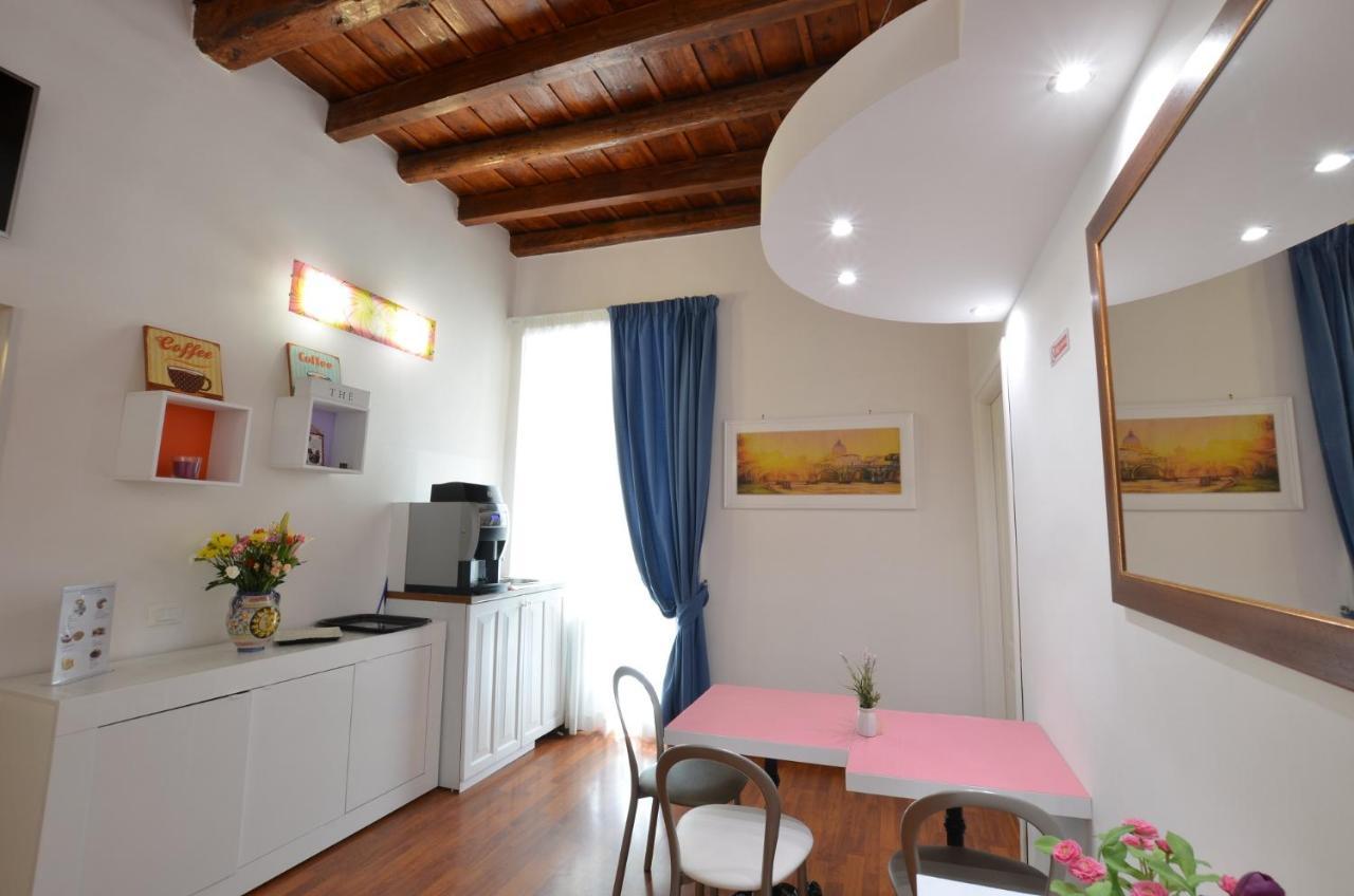 Notti A Roma Bed and Breakfast Εξωτερικό φωτογραφία