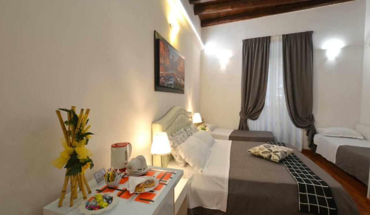 Notti A Roma Bed and Breakfast Εξωτερικό φωτογραφία